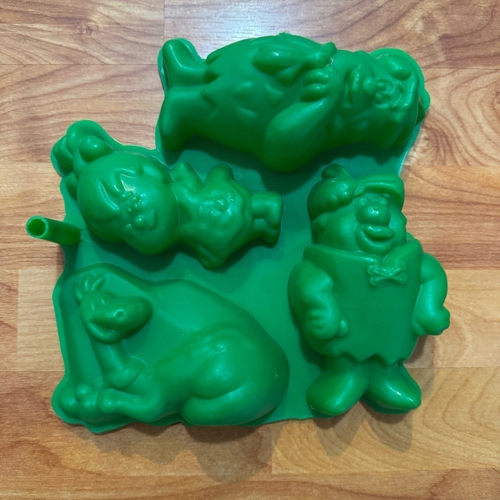VTG 1998 GIANT JELLO MOLD FLINSTONES - HANNA-BARBERA - FRED BARNEY PEBBLES DINO